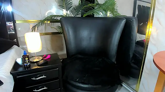 Snapshot of AnastasiaBelov chatting on September 27, 2025, 1:16 pm AnastasiaBelov online show from September 27, 2025, 1:16 pm