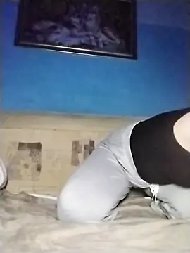 Snapshot of Viktoriia27 chatting on March 14, 2026, 7:30 pm Viktoriia27 online show from March 14, 2026, 7:30 pm