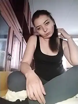 Snapshot of Viktoriia27 chatting on April 13, 2026, 3:50 pm Viktoriia27 online show from April 13, 2026, 3:50 pm