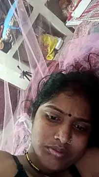 Snapshot of Guriya0076 chatting on April 29, 2026, 12:05 am Guriya0076 online show from April 29, 2026, 12:05 am