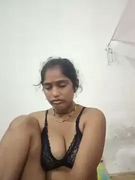 Snapshot of Guriya0076 chatting on July 3, 2026, 11:55 pm Guriya0076 online show from July 3, 2026, 11:55 pm