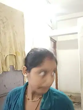 Snapshot of Guriya0076 chatting on July 4, 2026, 12:00 pm Guriya0076 online show from July 4, 2026, 12:00 pm