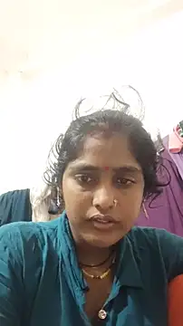 Snapshot of Guriya0076 chatting on July 12, 2026, 11:51 pm Guriya0076 online show from July 12, 2026, 11:51 pm