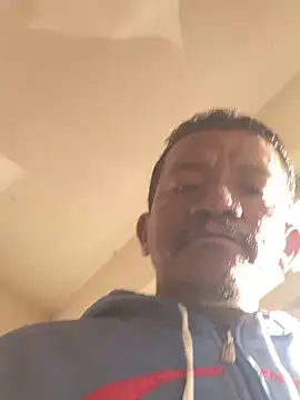 Snapshot of PIROCAGG21 chatting on July 15, 2026, 11:04 am PIROCAGG21 online show from July 15, 2026, 11:04 am