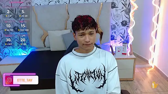 Ette tay online show from September 29, 2025, 3:22 am