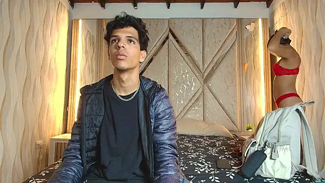 Hotcouple 222 online show from February 14, 2026, 7:27 am