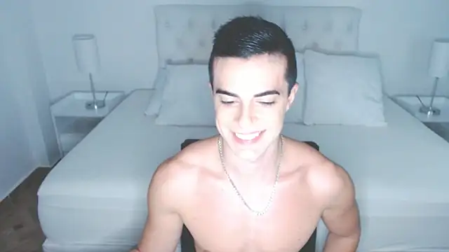 mr hunterx online show from April 8, 2026, 1:38 am