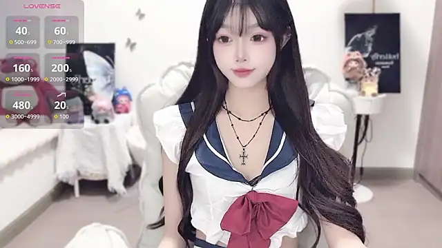 -EEBABY online show from October 18, 2025, 10:21 pm