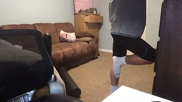 beastontop10 online show from October 30, 2025, 4:08 pm