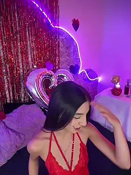 MaryAnneeXOO online show from February 13, 2026, 8:05 pm