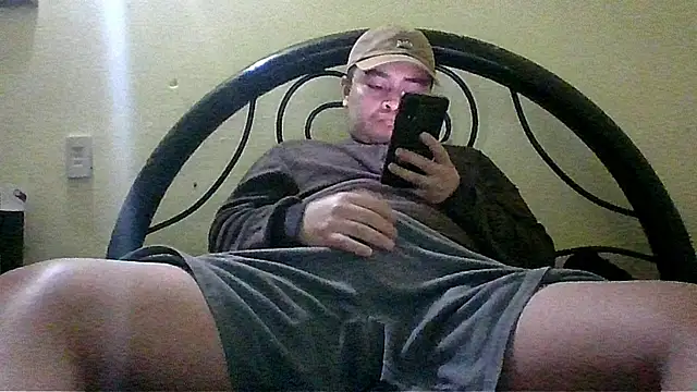 Snapshot of jorgexsuil2hh chatting on June 17, 2026, 8:06 am jorgexsuil2hh online show from June 17, 2026, 8:06 am