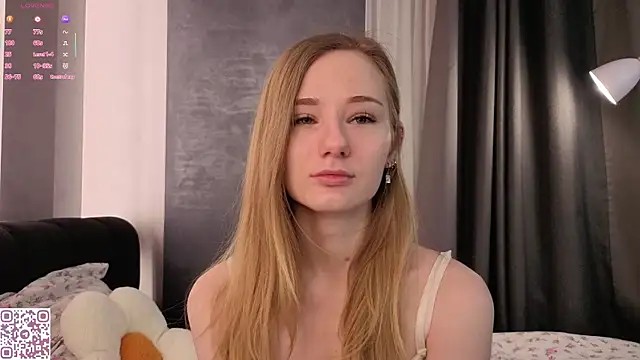 ElvinaRose online show from December 19, 2025, 2:18 am