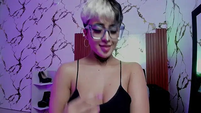 Rebeka-baker online show from September 9, 2025, 2:11 am