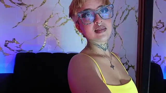 Snapshot of Rebeka-baker chatting on February 3, 2026, 2:44 pm Rebeka-baker online show from February 3, 2026, 2:44 pm