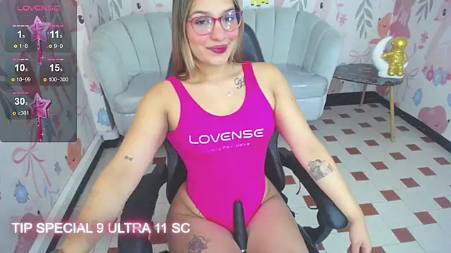 Paris09 v  online show from October 3, 2025, 3:03 am