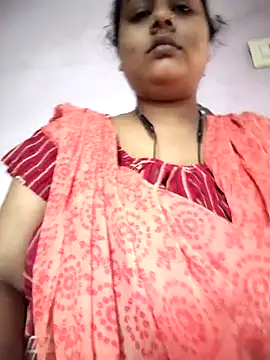 Cute Amiya online show from October 27, 2025, 8:18 am