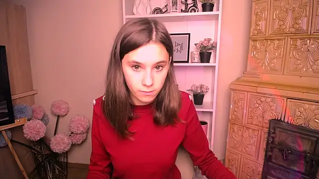 Snapshot of RosaRay_ chatting on July 9, 2026, 6:17 am RosaRay online show from July 9, 2026, 6:17 am