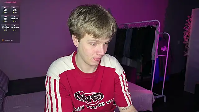 olivertasty online show from May 3, 2026, 11:33 pm