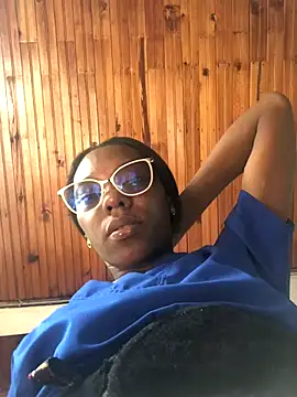 Snapshot of BryanaSmith21 chatting on September 27, 2025, 3:06 pm BryanaSmith21 online show from September 27, 2025, 3:06 pm