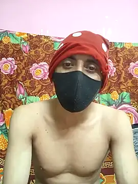 Seducing couple online show from September 27, 2025, 12:32 pm