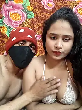 Seducing couple online show from February 7, 2026, 9:57 am