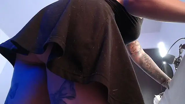 Abbyjoness21 online show from October 10, 2025, 10:25 am