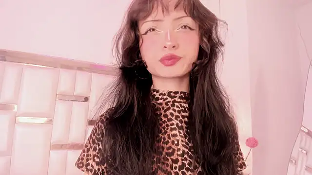 MaddieStark online show from December 2, 2025, 4:46 pm