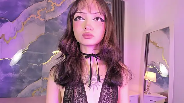Snapshot of MaddieStark chatting on June 3, 2026, 1:25 pm MaddieStark online show from June 3, 2026, 1:25 pm