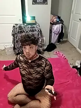 Snapshot of Kiami_Noara chatting on February 2, 2026, 10:08 pm Kiami Noara online show from February 2, 2026, 10:08 pm