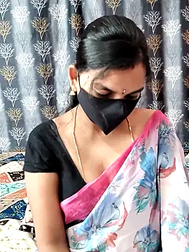 Snapshot of Lalitha-1995 chatting on March 28, 2026, 8:14 am Lalitha-1995 online show from March 28, 2026, 8:14 am