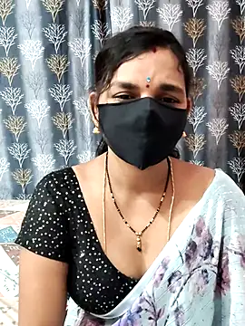 Snapshot of Lalitha-1995 chatting on April 14, 2026, 3:51 pm Lalitha-1995 online show from April 14, 2026, 3:51 pm