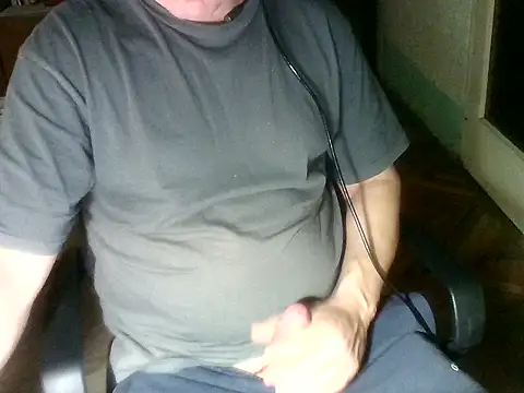 Snapshot of zee06 chatting on February 28, 2026, 11:28 pm zee06 online show from February 28, 2026, 11:28 pm