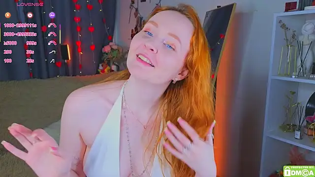JoyceJones online show from June 17, 2026, 8:10 pm