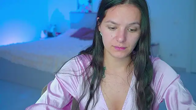 EwelynScott online show from September 10, 2025, 4:01 am