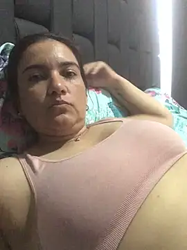 sweetdulcexxx online show from February 14, 2026, 7:54 pm