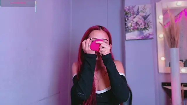 NataliaPrada s online show from November 6, 2025, 3:24 pm