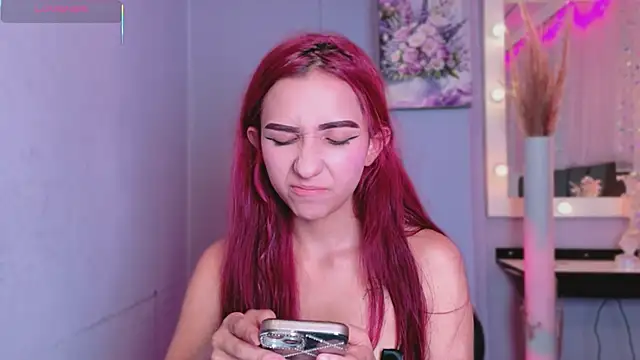 NataliaPrada s online show from November 10, 2025, 4:17 pm