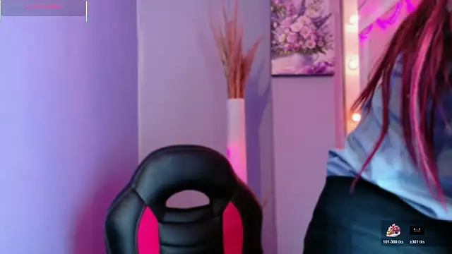 NataliaPrada s online show from November 18, 2025, 7:51 pm