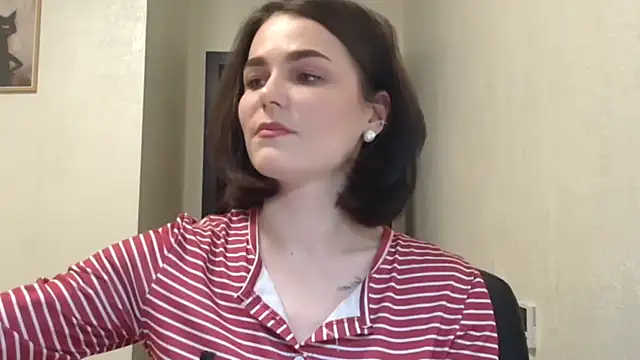 Snapshot of Silviaa_a chatting on April 26, 2026, 7:11 pm Silviaa a online show from April 26, 2026, 7:11 pm