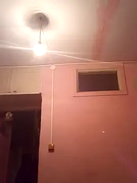 MoonIrene online show from October 16, 2025, 3:46 pm