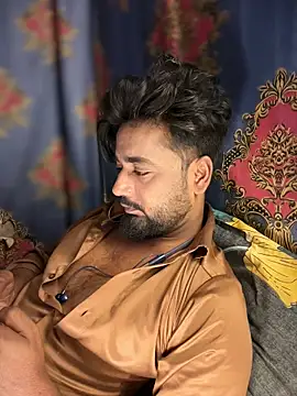 Munny6677 online show from March 18, 2026, 6:44 pm