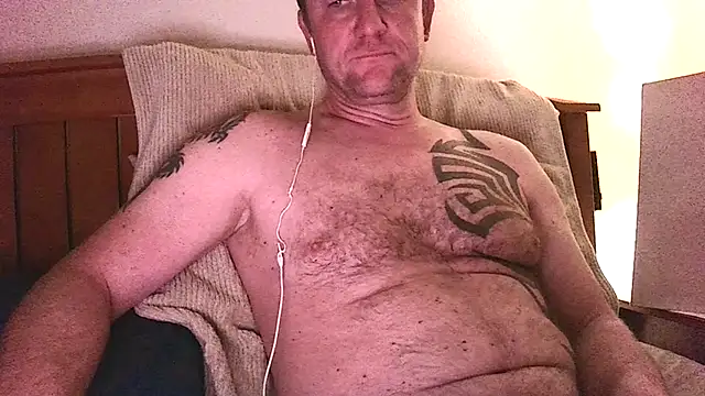 Yournaughty online show from January 19, 2026, 5:44 am