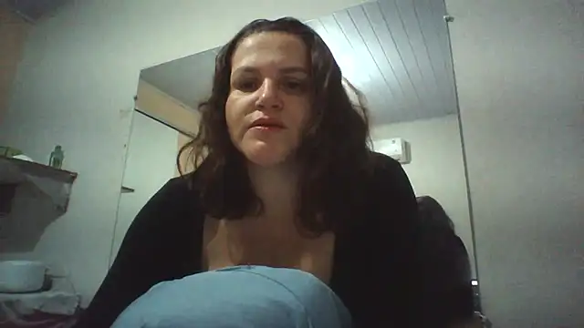 Snapshot of Vanessinhadappkrosa chatting on July 7, 2026, 3:38 pm Vanessinhadappkrosa online show from July 7, 2026, 3:38 pm