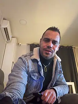 futy-doll online show from March 1, 2026, 1:18 am