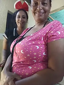 Snapshot of Fernanda30 chatting on June 25, 2026, 4:33 pm Fernanda30 online show from June 25, 2026, 4:33 pm