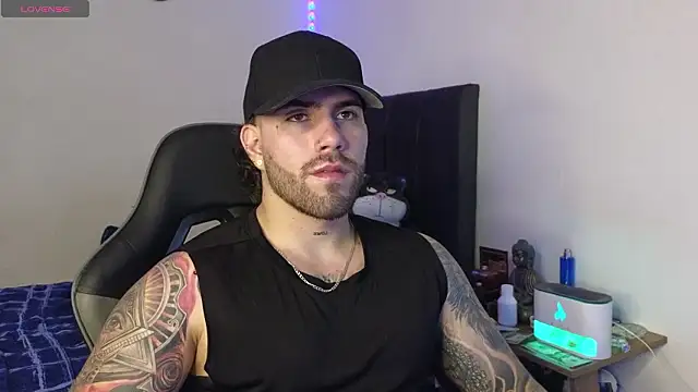 Ades Lowe online show from February 28, 2026, 5:52 am