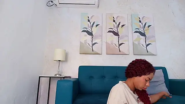 keyla mejia online show from February 5, 2026, 11:59 am