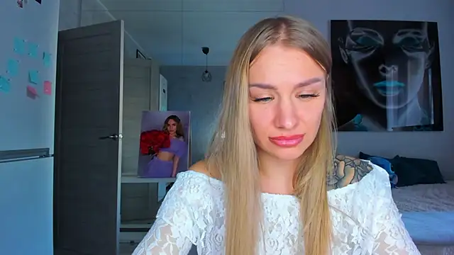 Snapshot of MashaFromRussia__ chatting on November 15, 2025, 10:23 am MashaFromRussia online show from November 15, 2025, 10:23 am