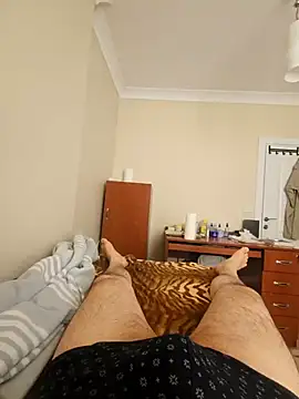 reallove78 online show from April 12, 2026, 10:31 am