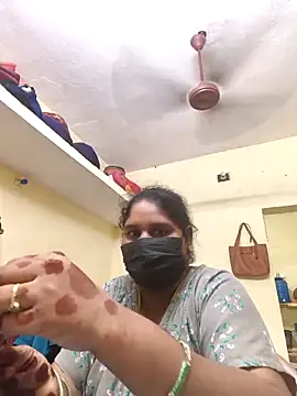 Villageanuty online show from October 19, 2025, 9:43 am